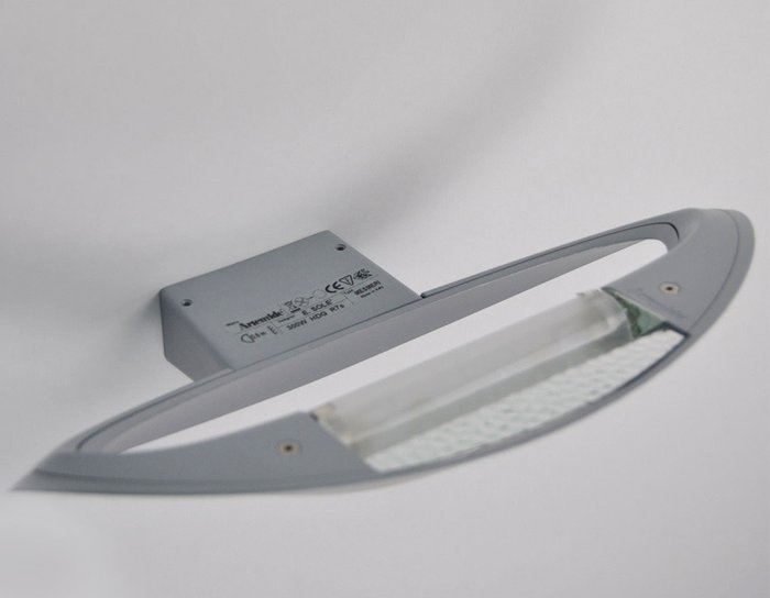 Настенный светильник Artemide Mesmeri - купить Бра и настенные светильники по цене 38080.0 Настенный светильник Artemide Mesmeri - купить Бра и настенные светильники по цене 38080.0
