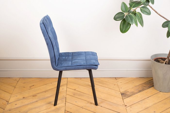 Стул Taurus синего цвета с черными ножками - лучшие Обеденные стулья в INMYROOM