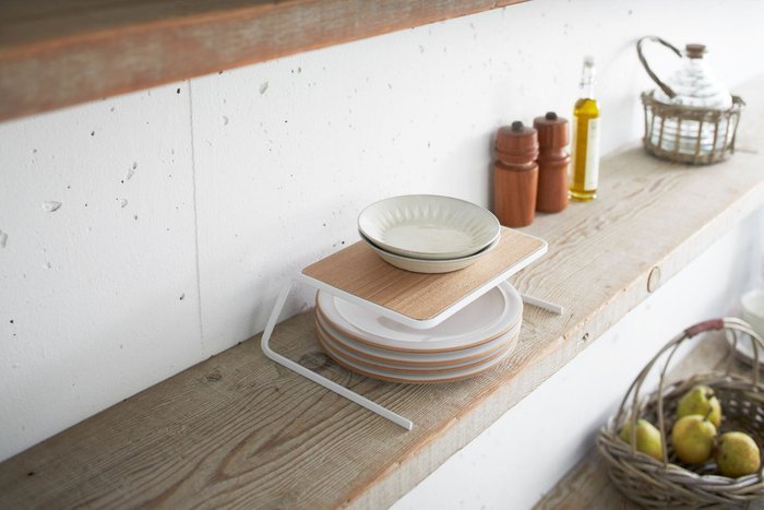 Подставка для хранения тарелок Tosca белого цвета - лучшие Аксессуары для кухни в INMYROOM