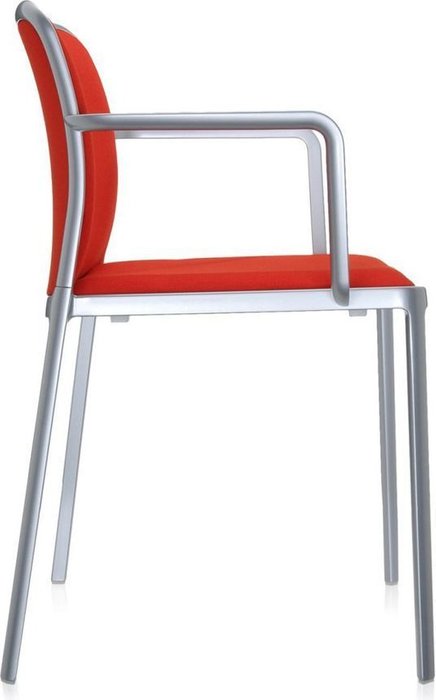 Стул Audrey Soft с подлокотниками красного цвета - купить Обеденные стулья по цене 92160.0