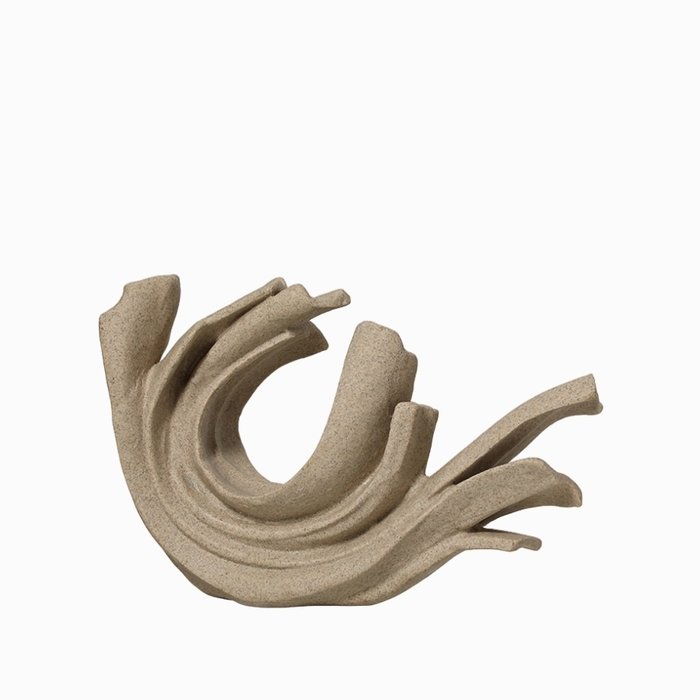 Статуэтка Sandstone бежевого цвета Статуэтка Sandstone бежевого цвета