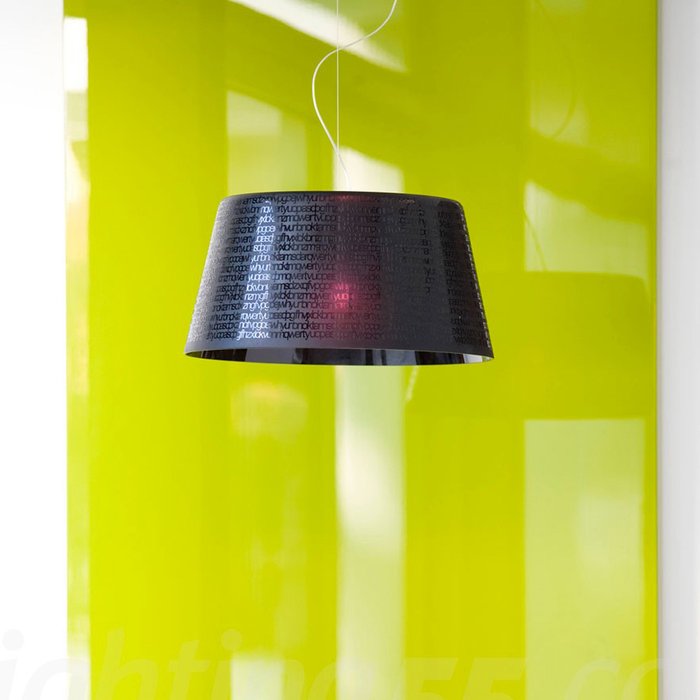 Подвесной светильник Prandina из стекла черного цвета с фирменной гравировкой - купить Подвесные светильники по цене 84320.0