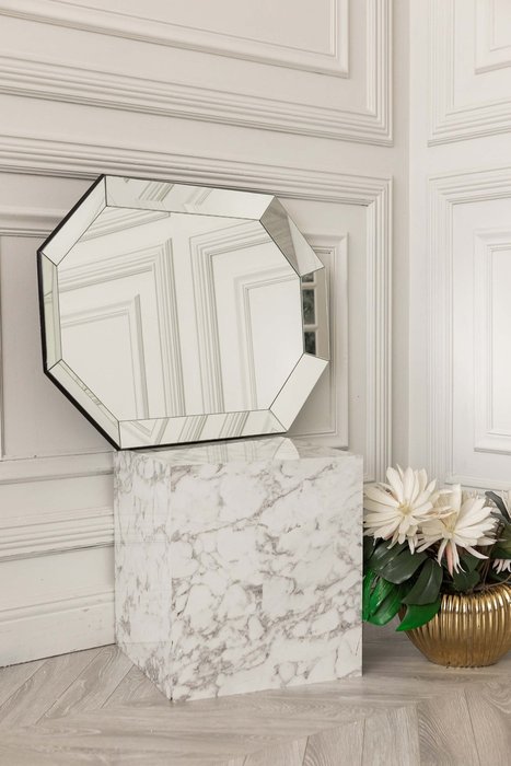 Зеркало настенное Feranza в зеркальной раме - лучшие Настенные зеркала в INMYROOM