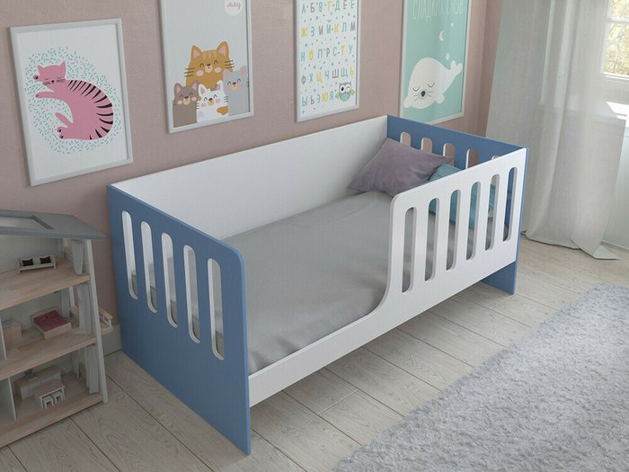 Кроватка Астра 12 80x160 бело-голубого цвета  - купить Одноярусные кроватки по цене 9900.0