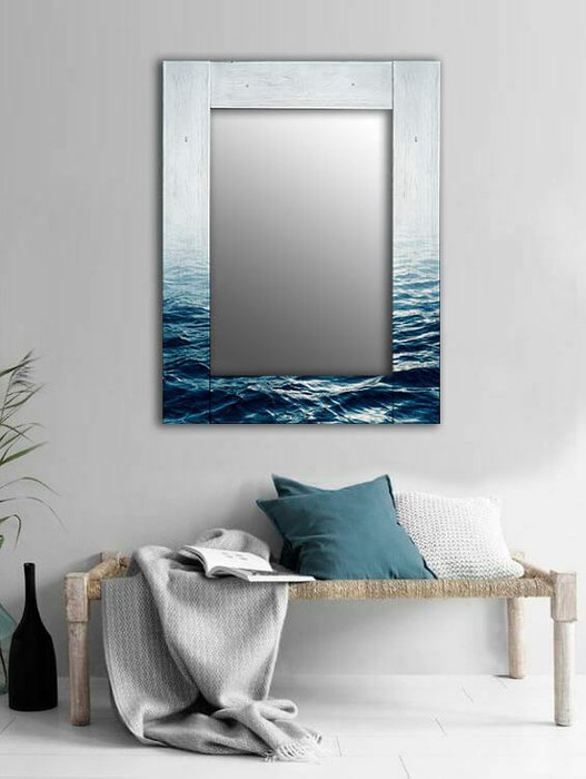 Настенное зеркало Вода 50х65 бело-синего цвета - лучшие Настенные зеркала в INMYROOM