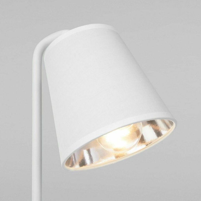 Настольная лампа Montero белого цвета - лучшие Настольные лампы в INMYROOM