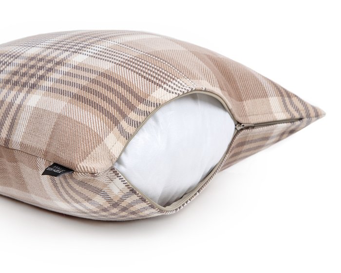 Декоративная подушка Excel beige бежевого цвета - лучшие Декоративные подушки в INMYROOM