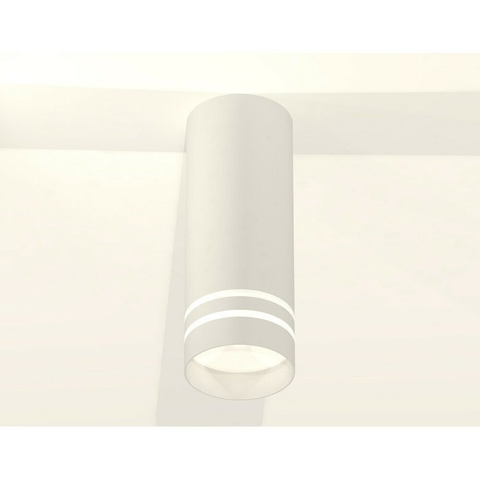 Светильник точечный Ambrella Techno Spot XS7442013 - купить Накладные споты по цене 4092.0