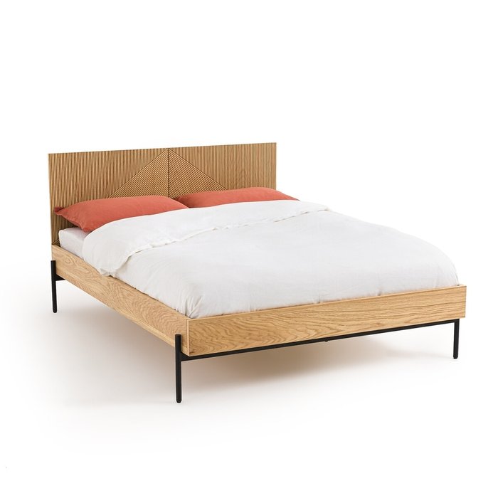 Кровать с основанием из светлого дуба Lodge 160x200 бежевого цвета