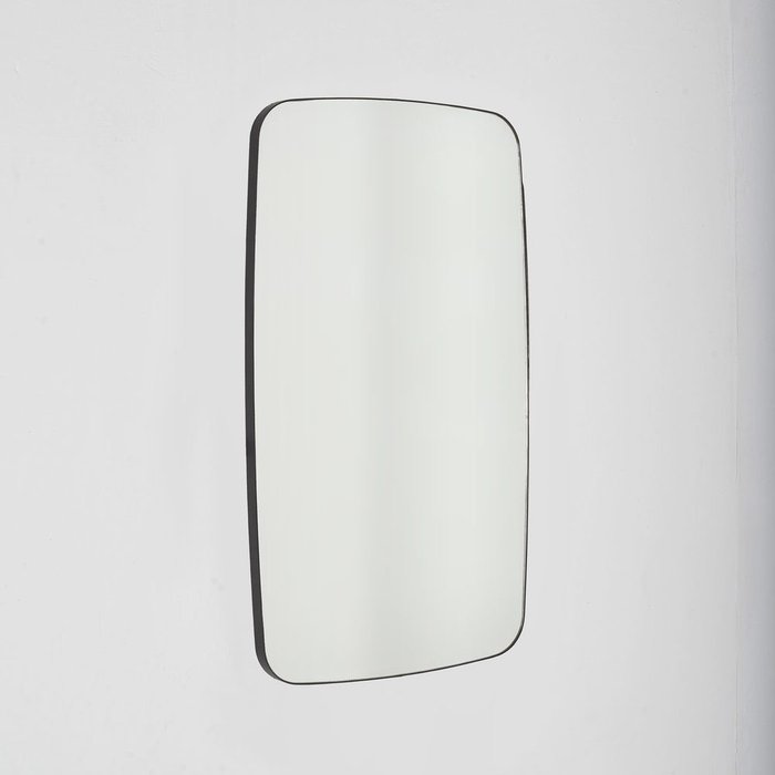 Настенное зеркало Wake 45х80 в ремне из натуральной кожи  - купить Настенные зеркала по цене 9900.0