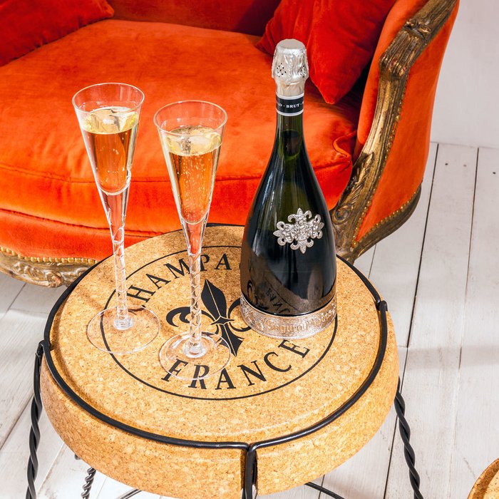 Стол Champagne France со столешницей из натуральной пробки - купить Кофейные столики по цене 20500.0