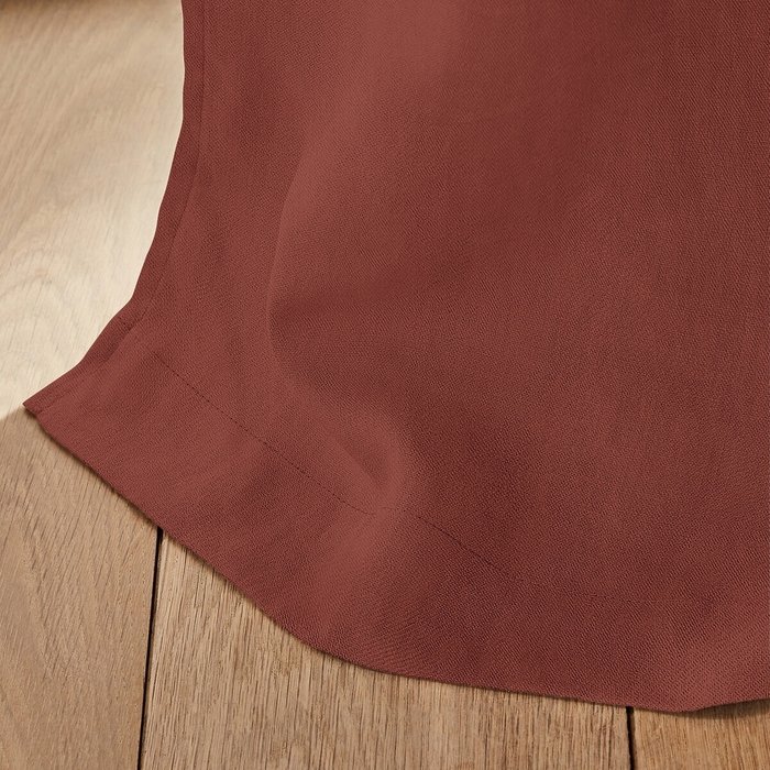 Штора затемняющая из стираного льна с кожаными шлевками Private 140x220 коричневого цвета - лучшие Шторы в INMYROOM