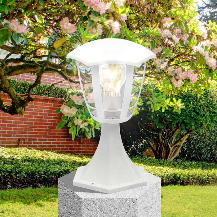 Ландшафтный светильник Валенсия белого цвета - лучшие Наземные светильники в INMYROOM