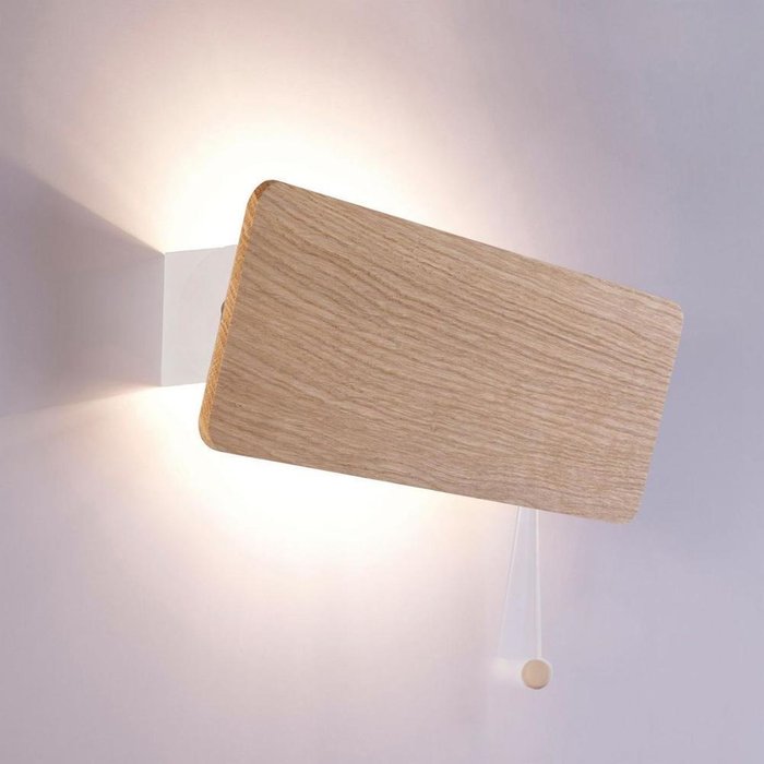 Настенный светильник Oslo из дерева
