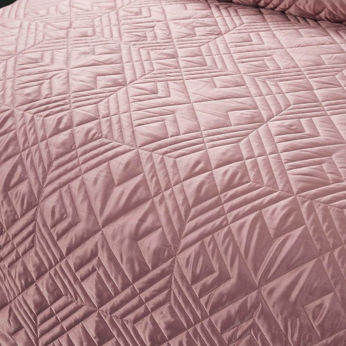 Покрывало с наволочками Себастьян 230х250 пепельно-розового цвета - лучшие Покрывала в INMYROOM