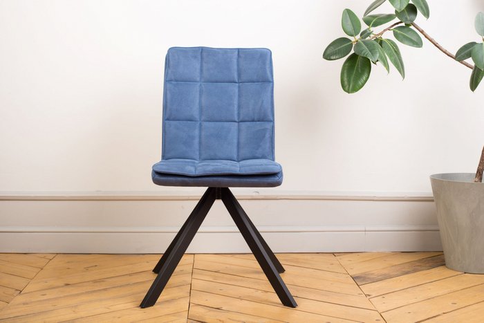 Стул Vela синего цвета с черными ножками - купить Обеденные стулья по цене 8890.0