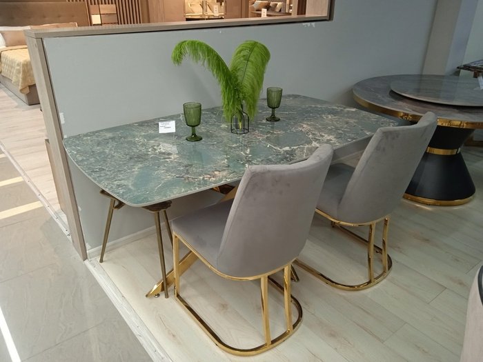 Стол обеденный Элис золотисто-зеленого цвета - лучшие Обеденные столы в INMYROOM