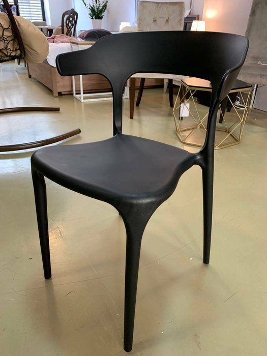 Стул Neo черного цвета - лучшие Обеденные стулья в INMYROOM