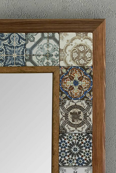 Настенное зеркало с каменной мозаикой 43x43 в раме коричневого цвета - лучшие Настенные зеркала в INMYROOM