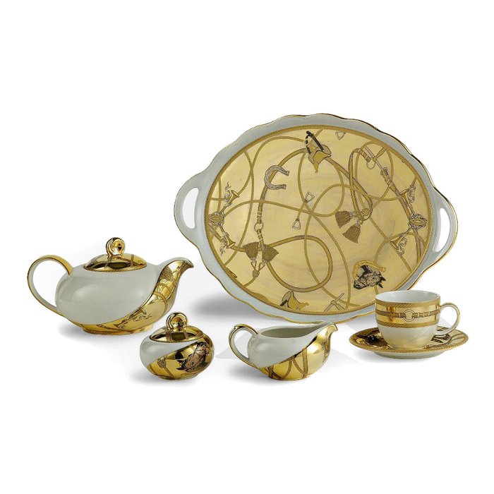 Сервиз Sarri "HERMITAGE GOLD" из керамики золотого и белого цвета