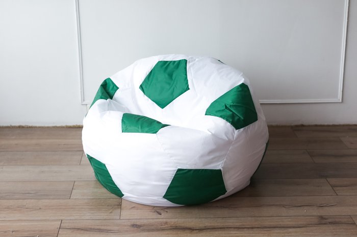 Кресло Мяч зелено-белого цвета - лучшие Бескаркасная мебель в INMYROOM