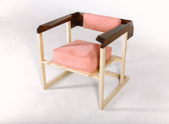 Кресло Pink Creamson с сидением розового цвета - купить Интерьерные кресла по цене 73000.0