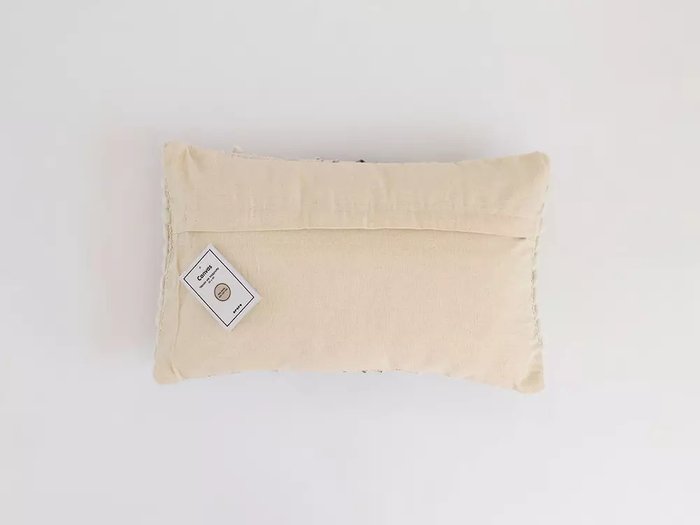 Чехол на подушку Canvas 30х50 бежевого цвета - купить Чехлы для подушек по цене 1670.0