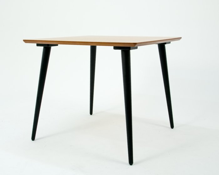 Стол обеденный Монте 90 черно-бежевого цвета - лучшие Обеденные столы в INMYROOM