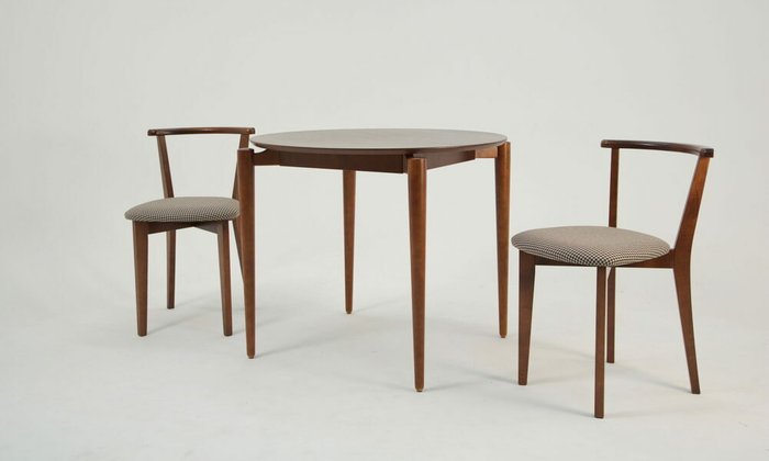 Обеденный стол Pawook К 90 коричневого цвета - лучшие Обеденные столы в INMYROOM