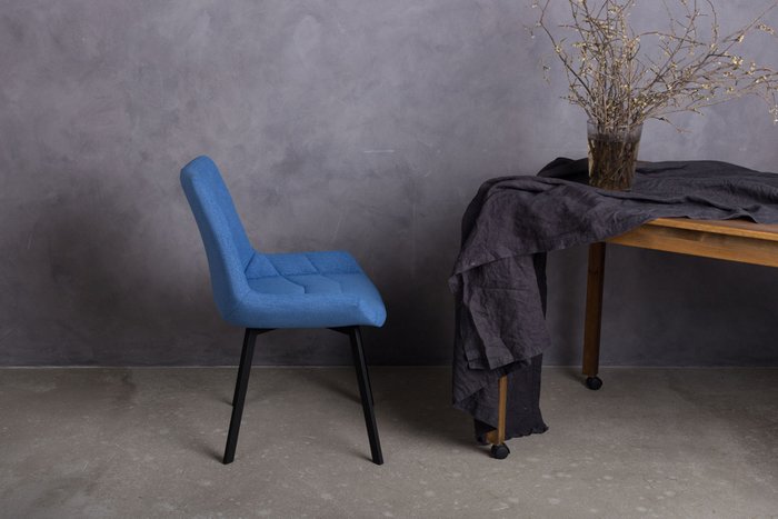 Стул Atria синего цвета с черными ножками - купить Обеденные стулья по цене 7590.0