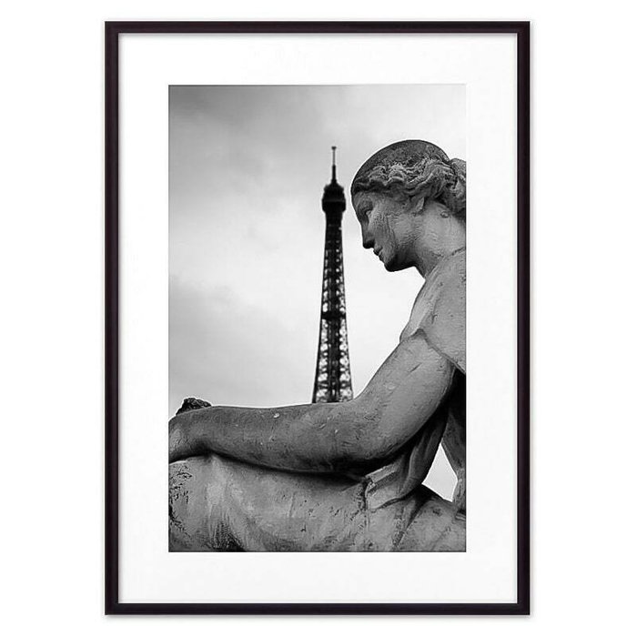 Постер в рамке Статуя женщины Париж 21х30 см