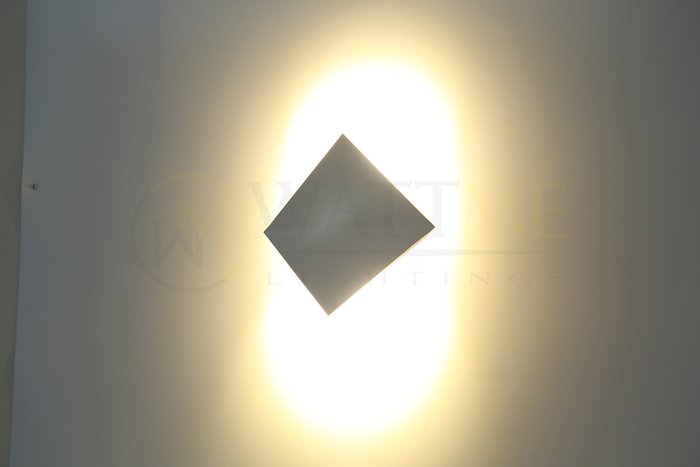 Светодиодное бра Origami серого цвета - купить Бра и настенные светильники по цене 5310.0