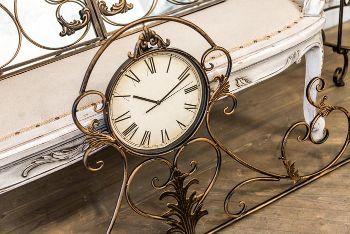 Настенные часы "Вуаль Руж" бронзовый антик  - купить Часы по цене 12900.0