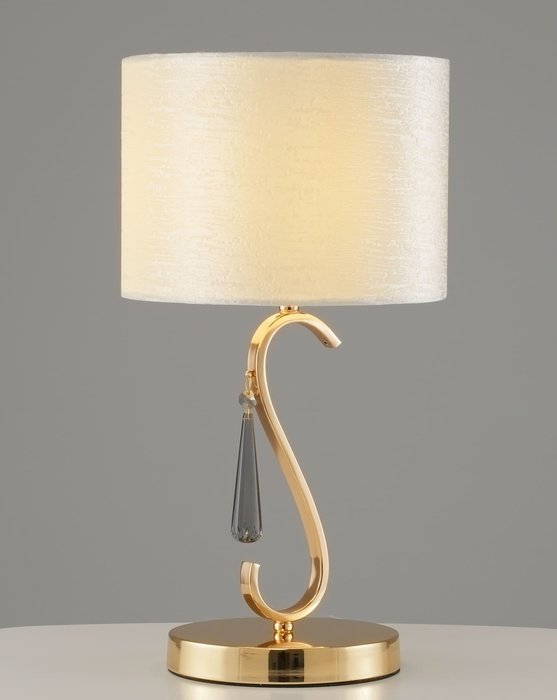 Настольная лампа Caramel с белым абажуром - купить Настольные лампы по цене 8190.0