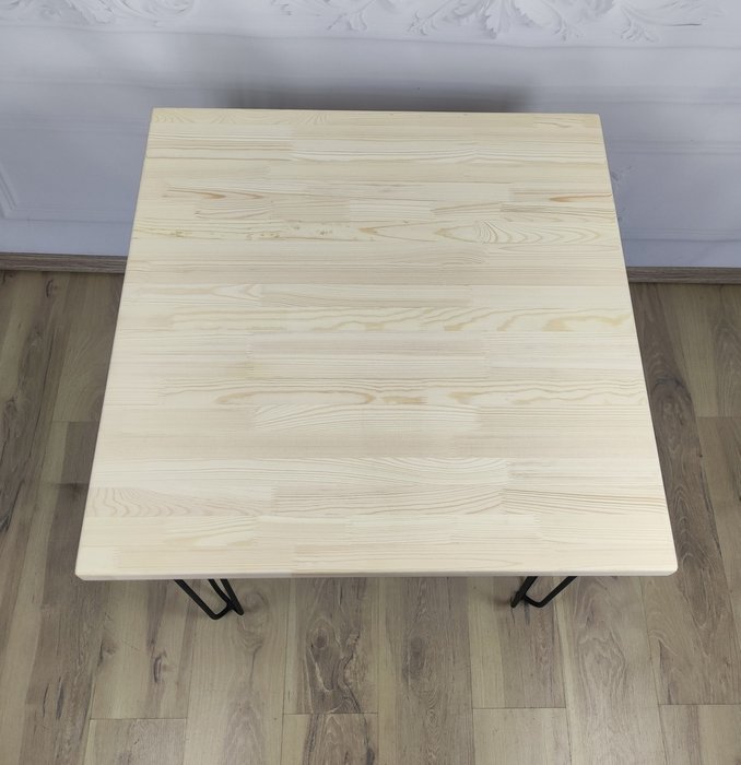 Стол обеденный Loft 60х60 со столешницей из массива сосны  - лучшие Обеденные столы в INMYROOM