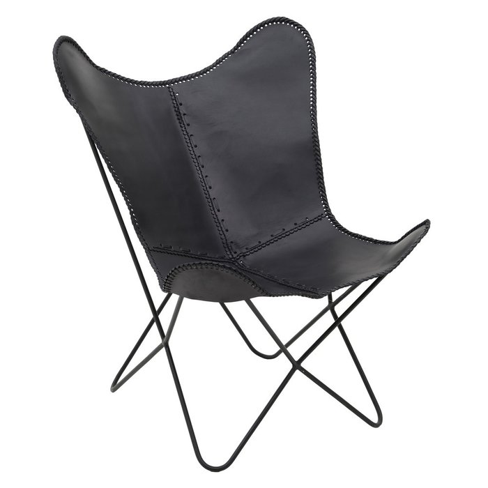 Кресло черного цвета на металлических ножках