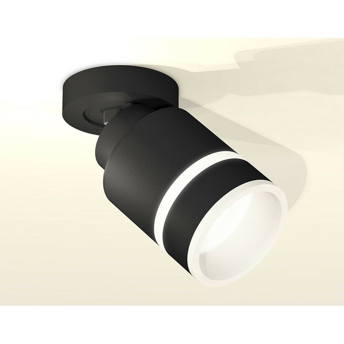 Светильник точечный Ambrella Techno Spot XM8111004 - купить Накладные споты по цене 8544.0