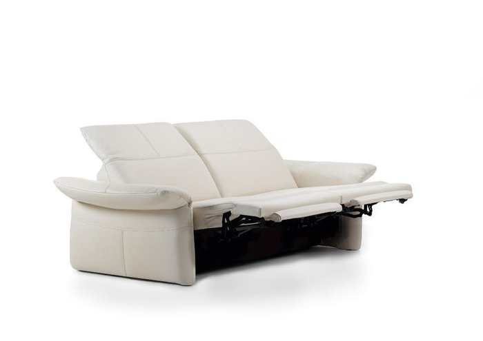 Прямой кожаный диван Zelos белого цвета - купить Прямые диваны по цене 257712.0