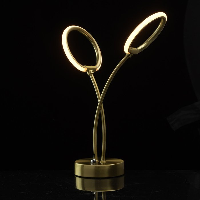 Настольная лампа Этингер золотого цвета - купить Настольные лампы по цене 3930.0