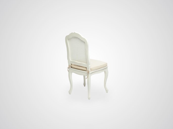 Стул с резьбой ручной работы и старением « АГАТА» (РОТАНГ) - лучшие Обеденные стулья в INMYROOM