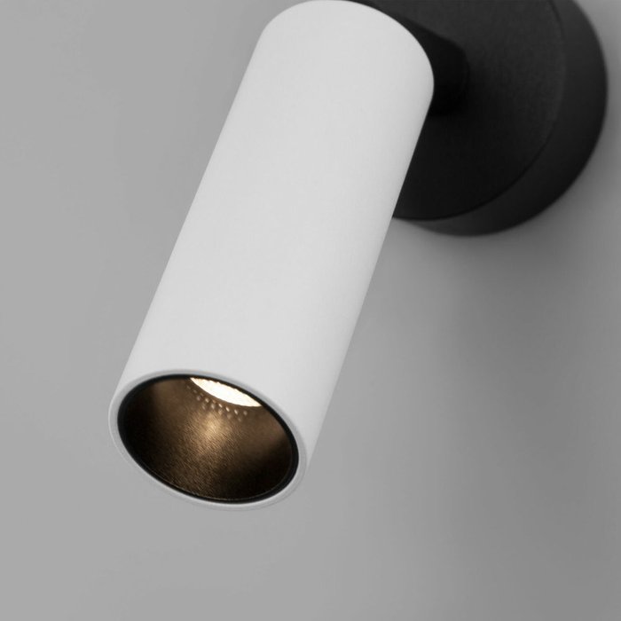Светодиодный светильник 20133/1 LED белый/черный Pin - лучшие Накладные споты в INMYROOM