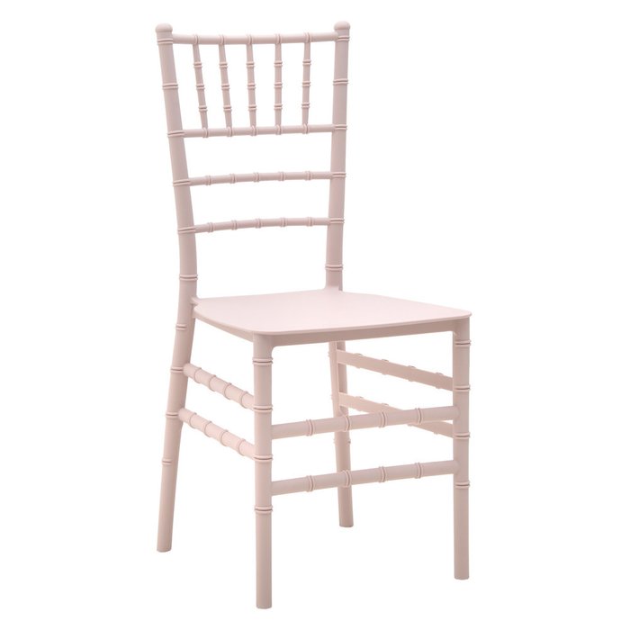 Пластиковый стул розового цвета