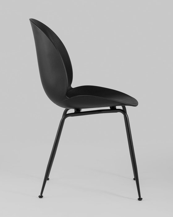 Стул Beetle пластик черного цвета - лучшие Обеденные стулья в INMYROOM