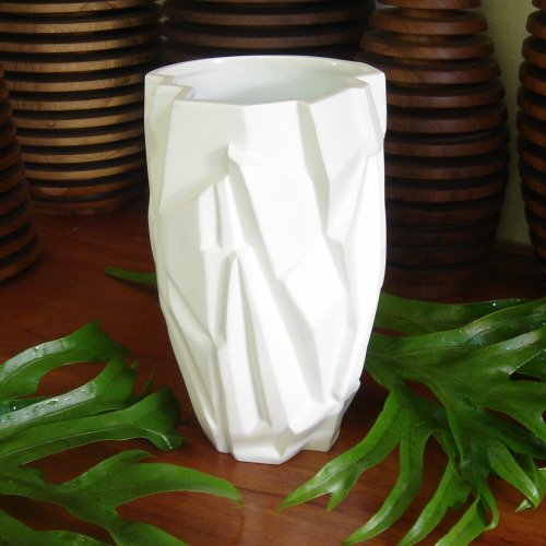 Фарфоровая ваза GLACIER - купить Вазы  по цене 2600.0