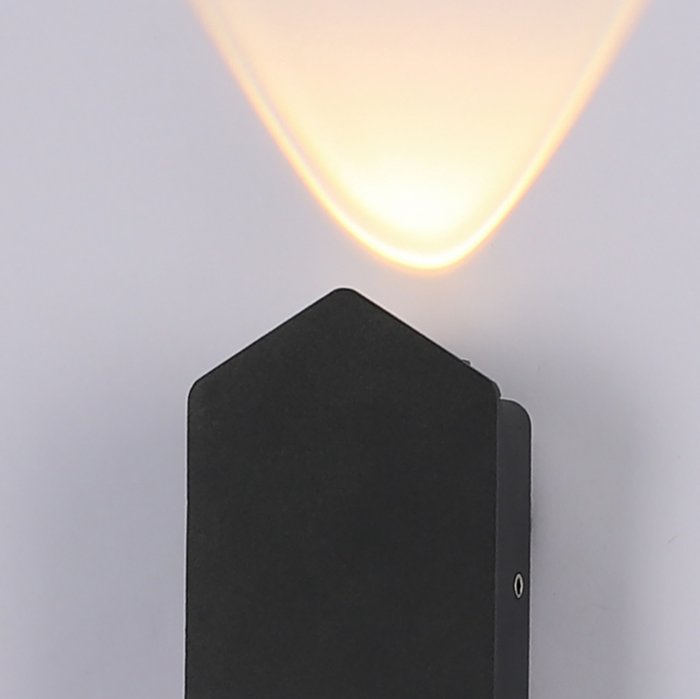 Настенный светильник Escada 30004P/03 LED*2W IP54 Black 30004LED - лучшие Бра и настенные светильники в INMYROOM