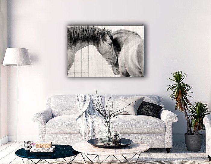 Картина на дереве Две лошади в черно-белом цвете - купить Картины по цене 4990.0