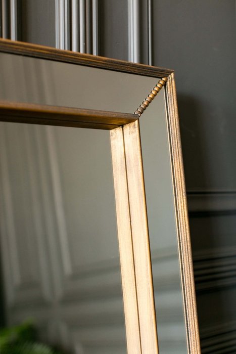 Зеркало напольное Monic золотого цвета - лучшие Напольные зеркала в INMYROOM