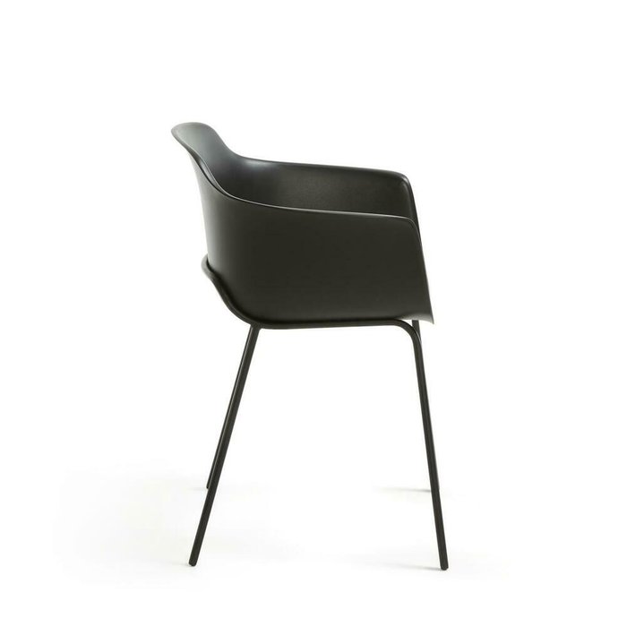 Стул Khasumi из высококачественного пластика черного цвета  - купить Обеденные стулья по цене 27990.0