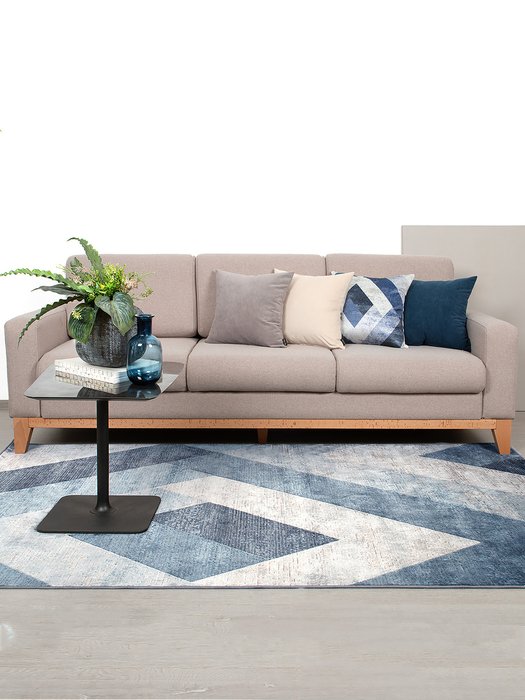 Декоративная подушка Verto синего цвета - лучшие Декоративные подушки в INMYROOM