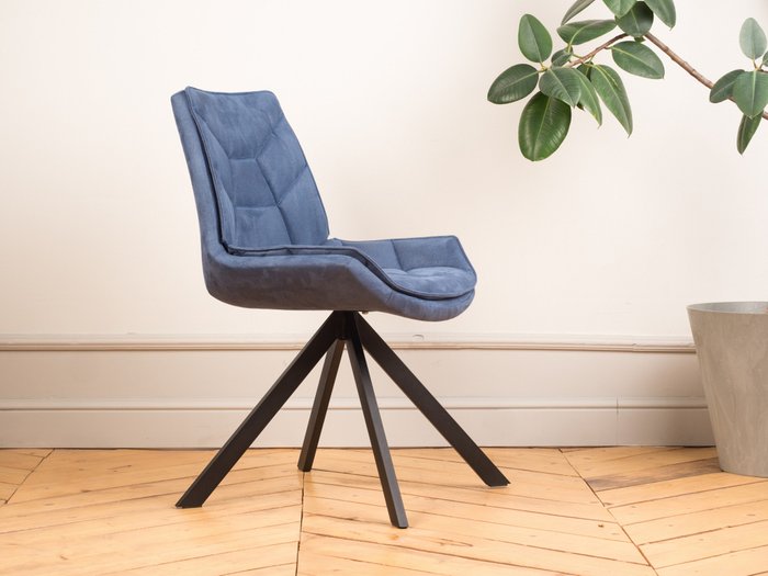 Стул с поворотным механизмом Atlas синего цвета с черными ножками - купить Обеденные стулья по цене 11900.0